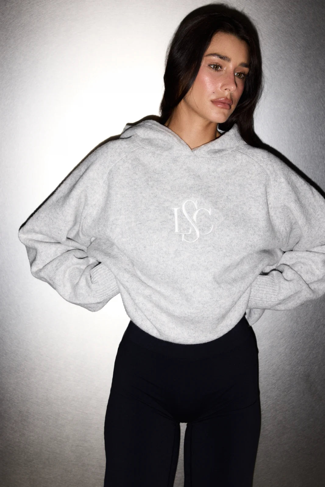 SOFT KNIT HOODIE GRIS - zdjęcie 5 z 8