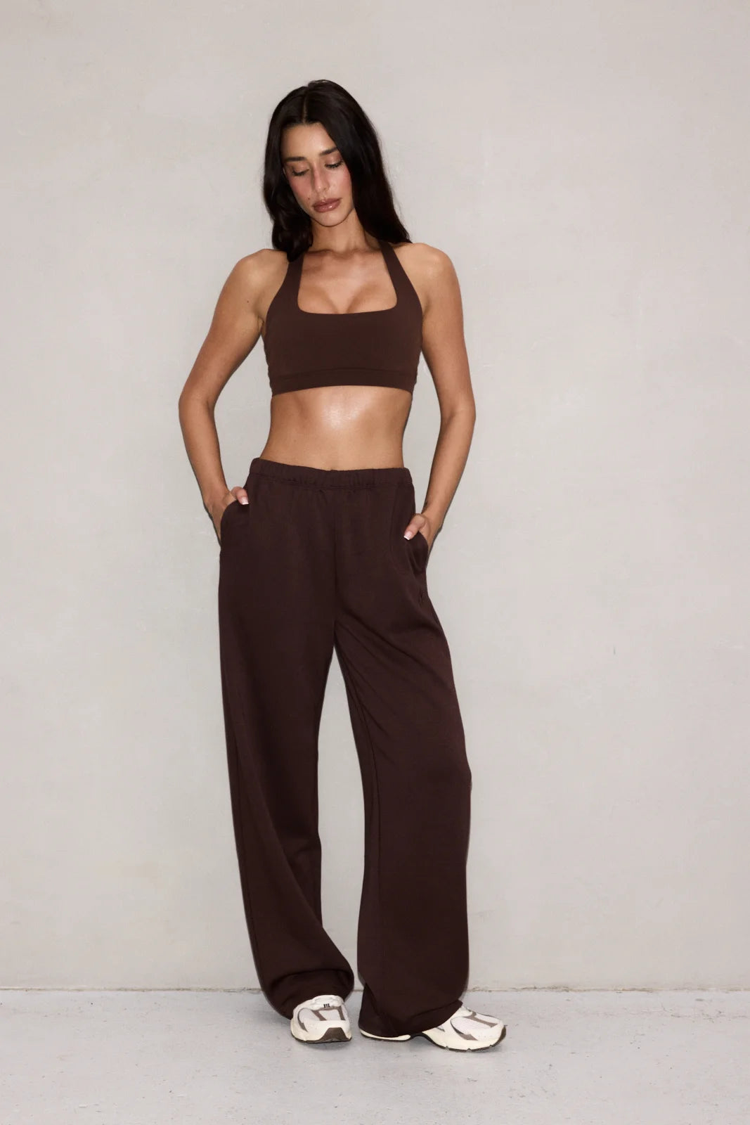 NO. 3 HALTER BRA BRUN