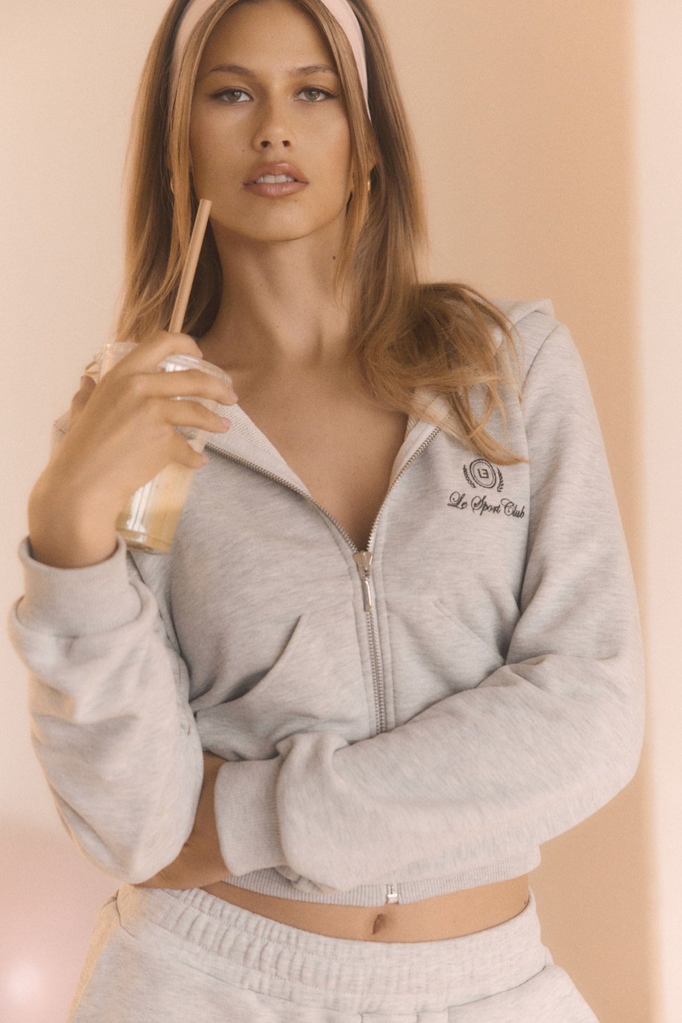 JUICY HODDIE GRAY