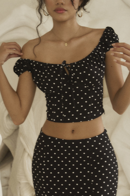 BRUNA TOP DOTS